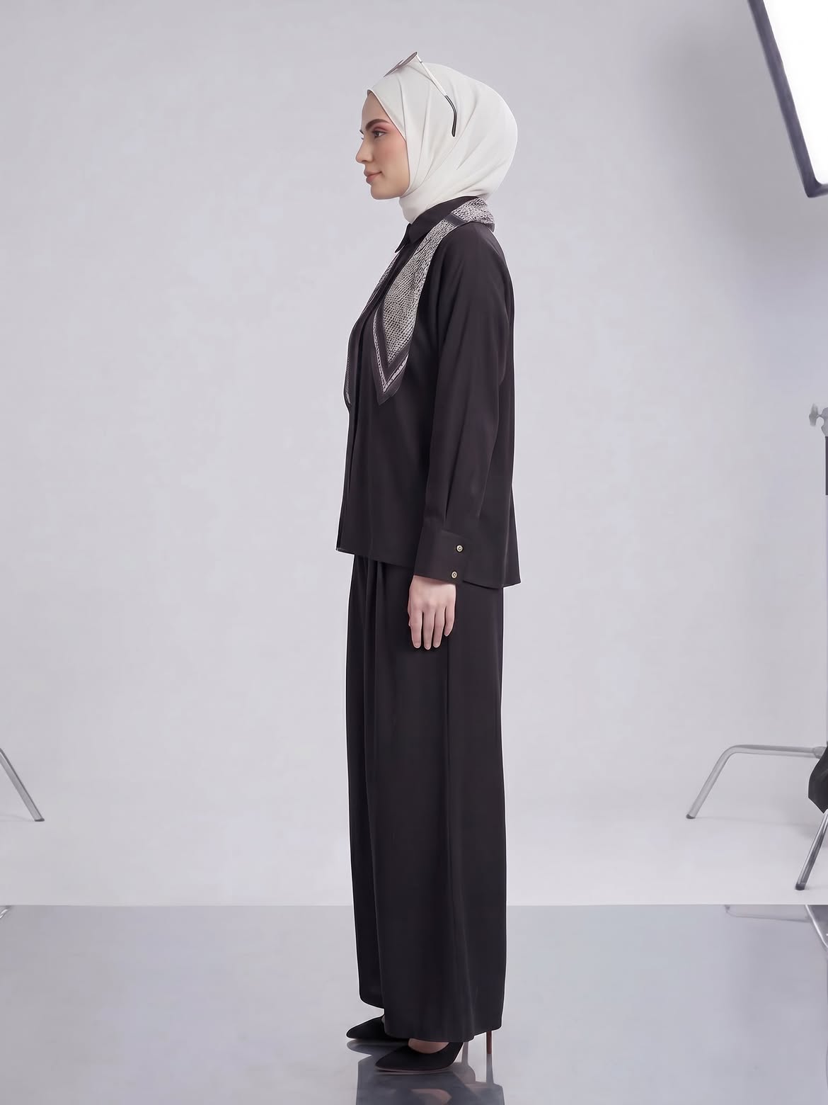 طقم هارموني (اسود ملكي)