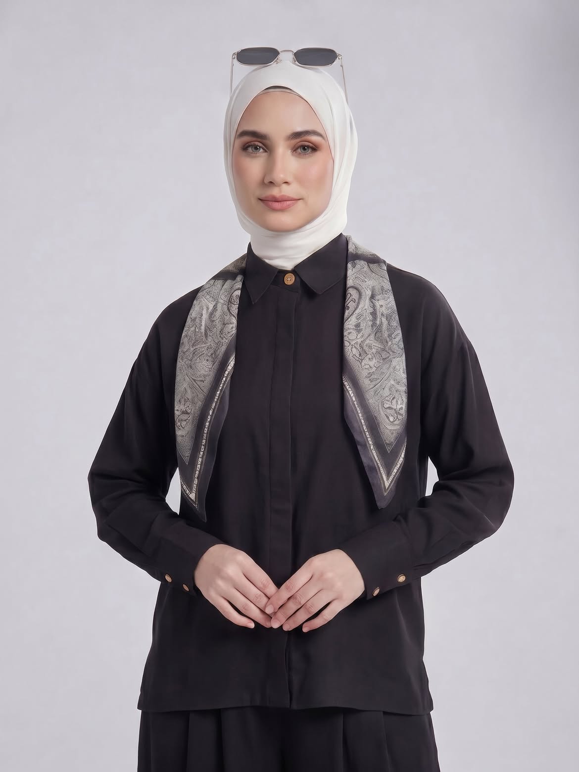 طقم هارموني (اسود ملكي)