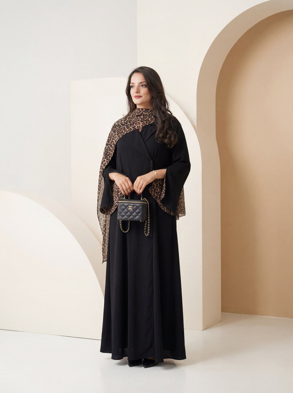 Black Flow Maxi Dress – Chic Leopard Accent