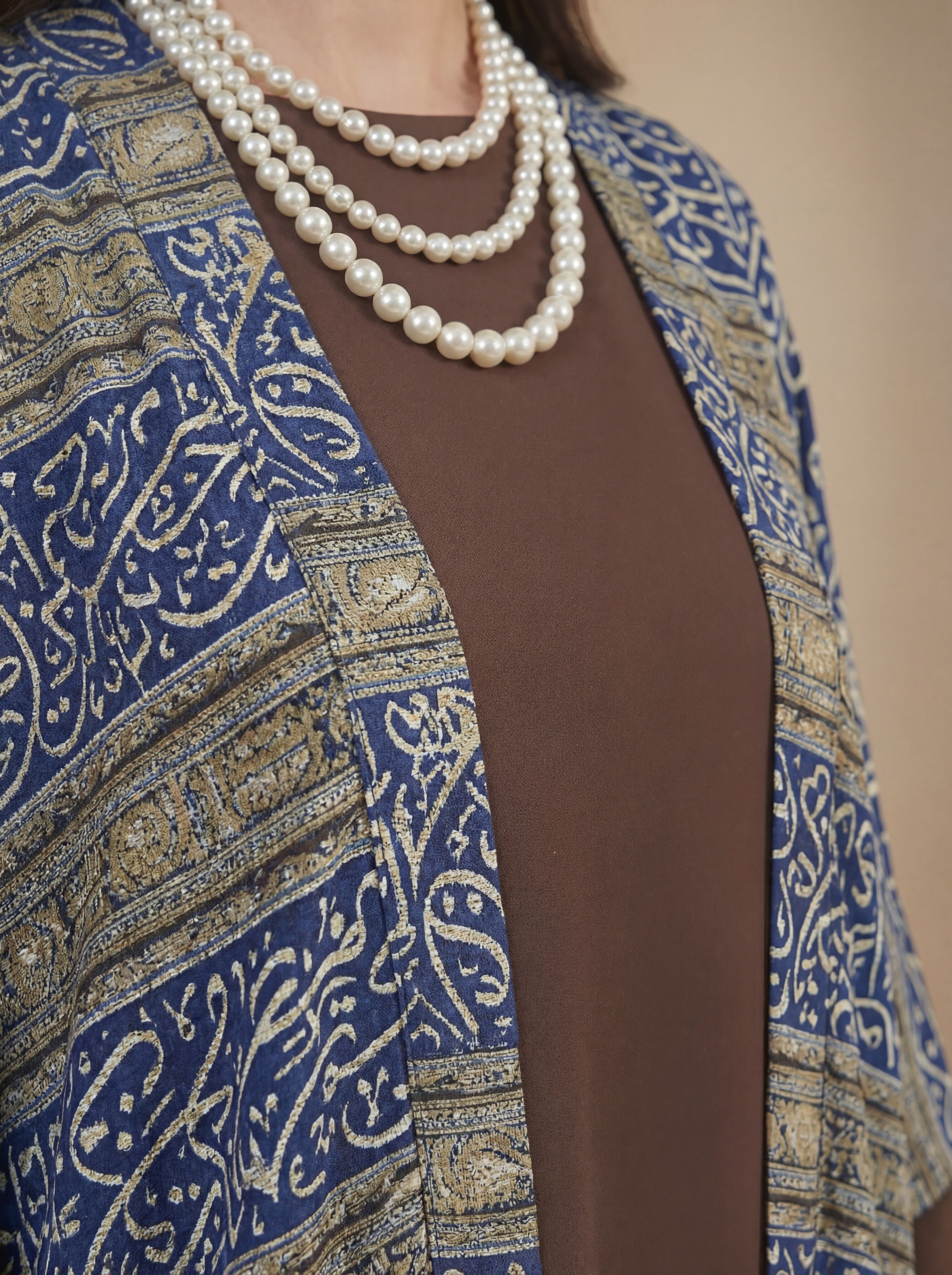 Royal Pattern Abaya – Heritage Elegance
