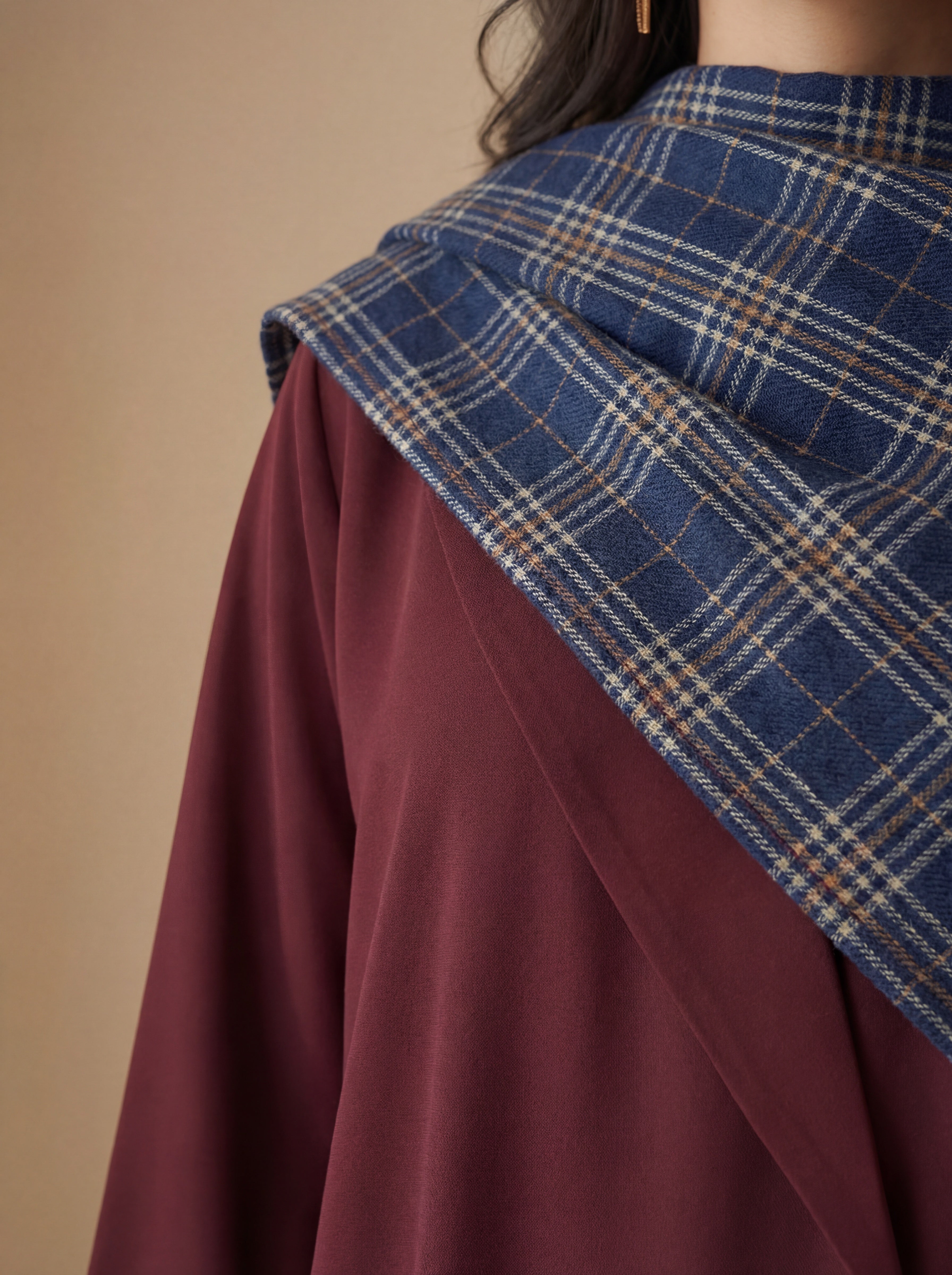 Burgundy Classic Abaya – Modern Check Detail